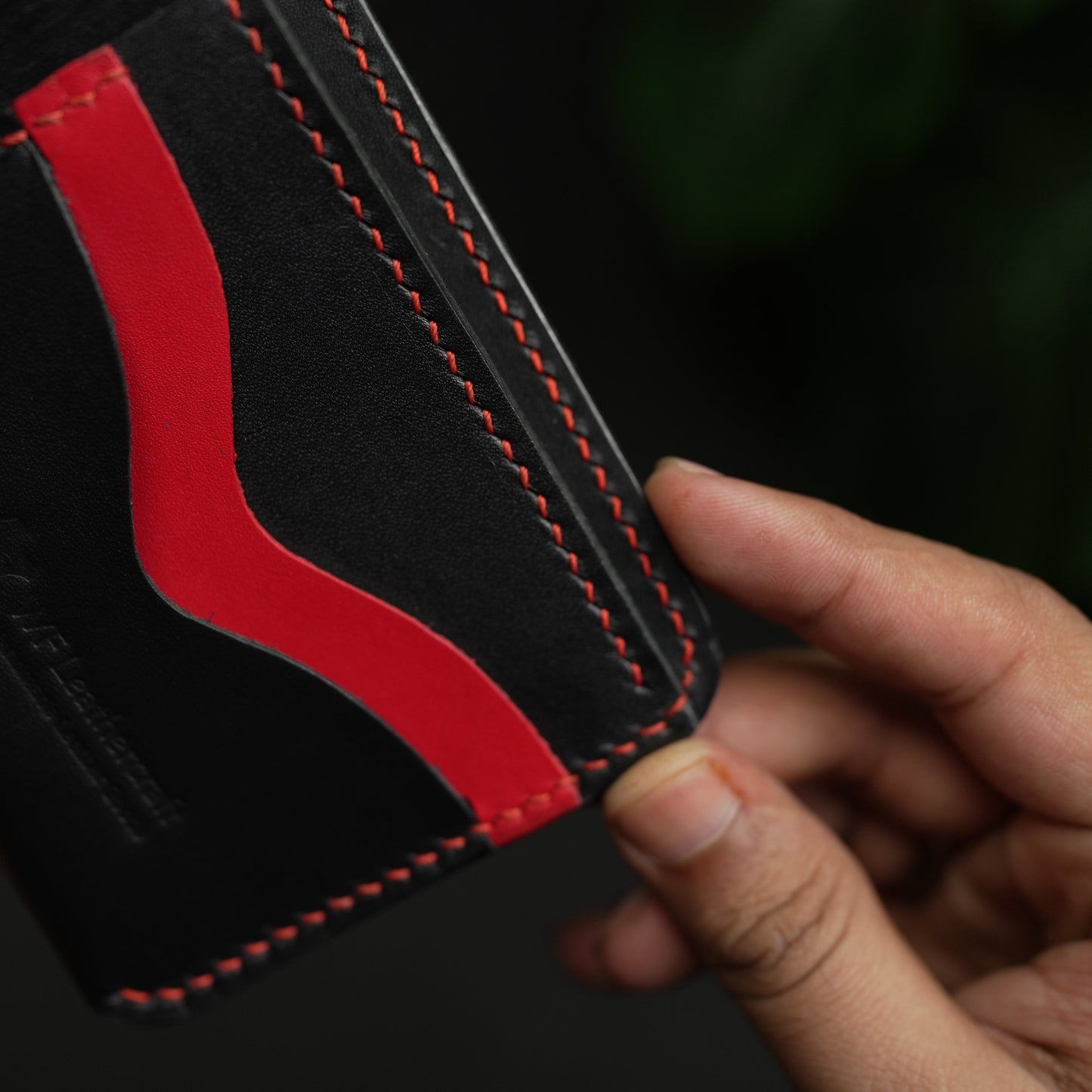 NO.81 Classic Bifold Luxury Leather Wallet – Black with Red Accents