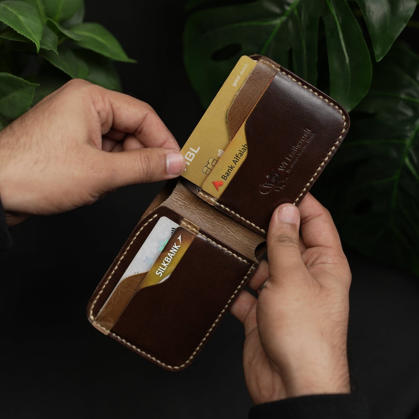 No.55-V2 Classic Bifold Leather Wallet Dark brown and light brown combination