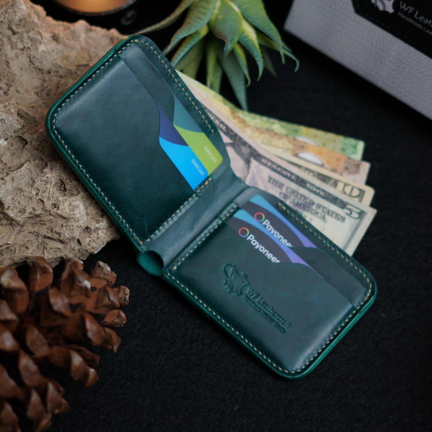 No.55-V2 Classic Bifold Wallet ( Green Color )