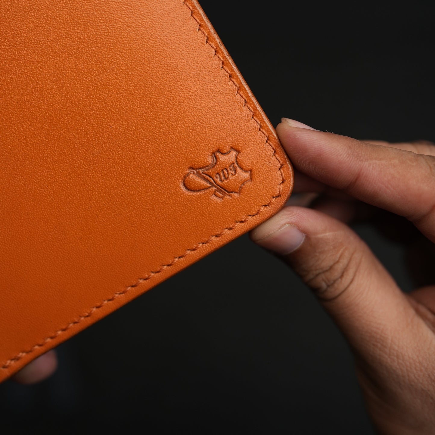 No.55 V2 pro classic bifold wallet (Tan color)