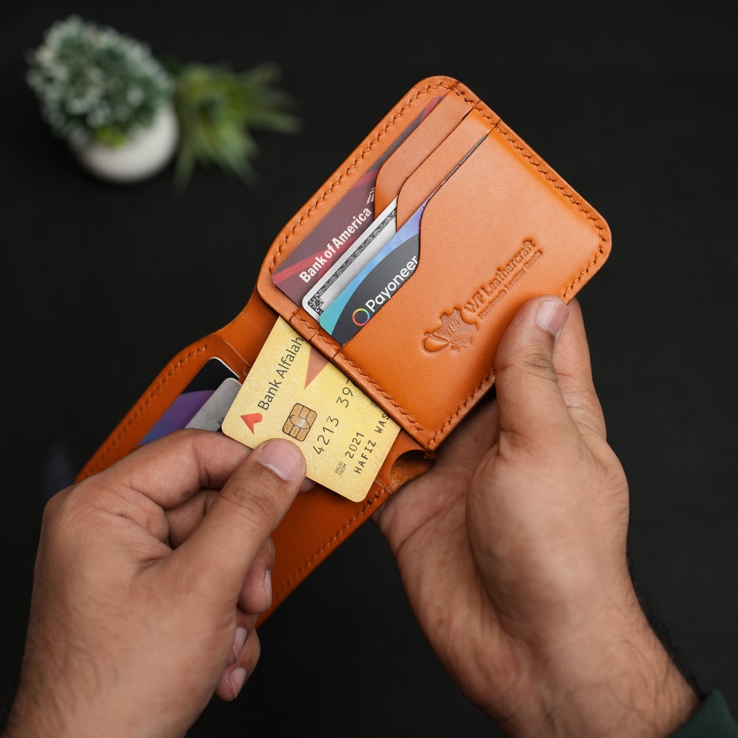 No.55 V2 pro classic bifold wallet (Tan color)