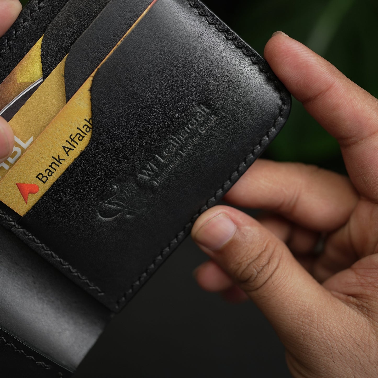 No.55 pro classic bifold Leather wallet Vegtan (Black color)