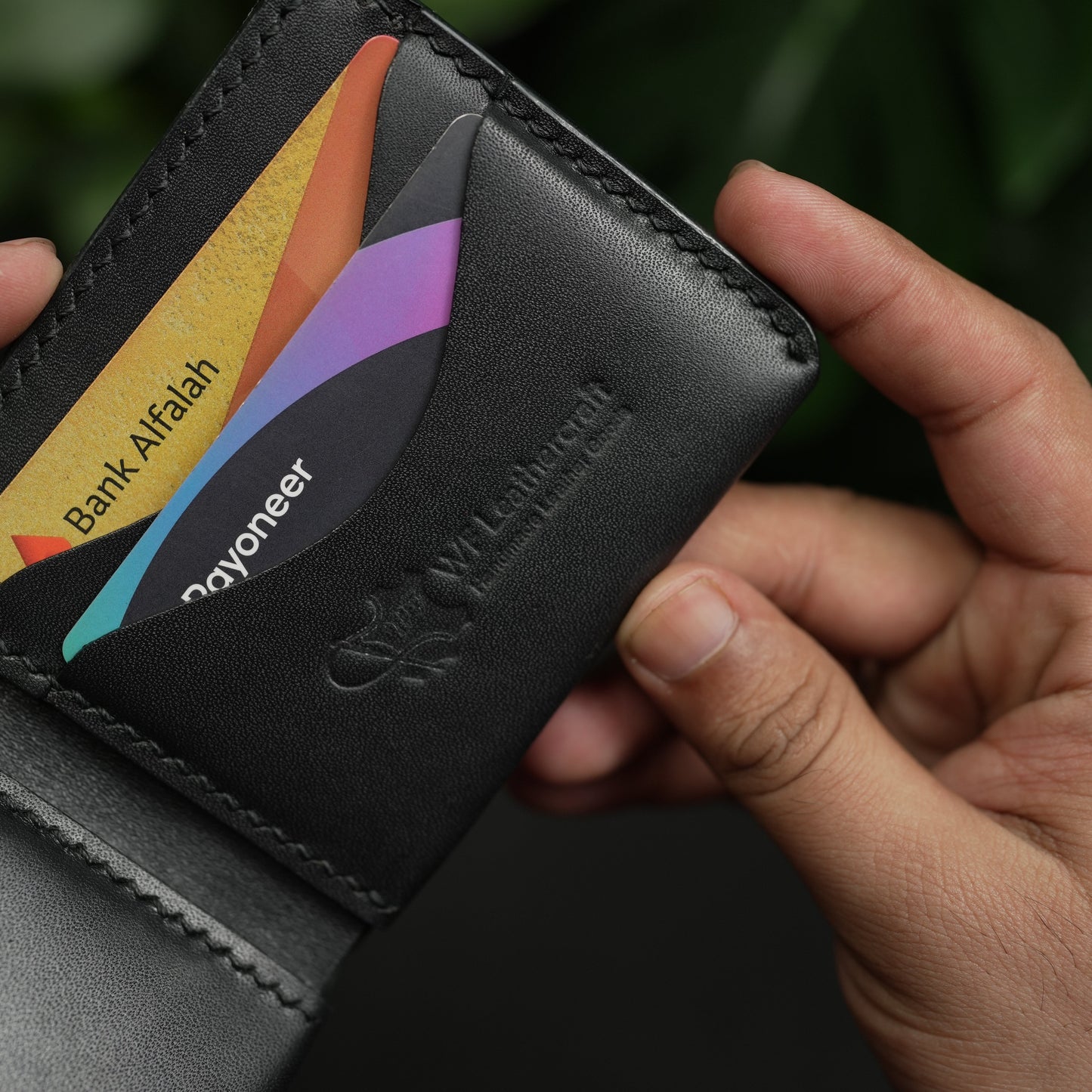 No.81 classic Bifold luxury Leather Wallet (Ocean Black)