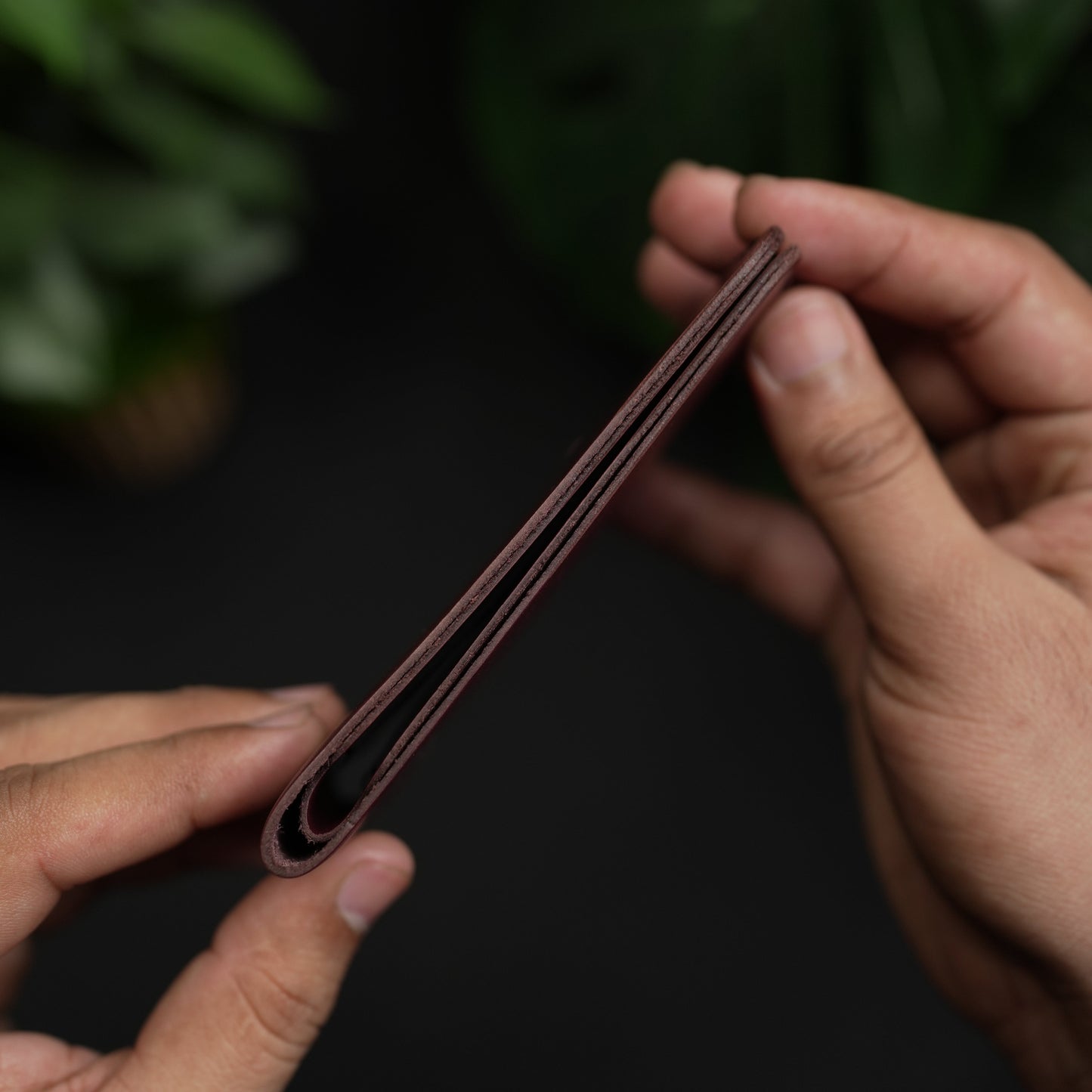 No.77 Bifold Leather Wallet ( Burgundy & Blue )