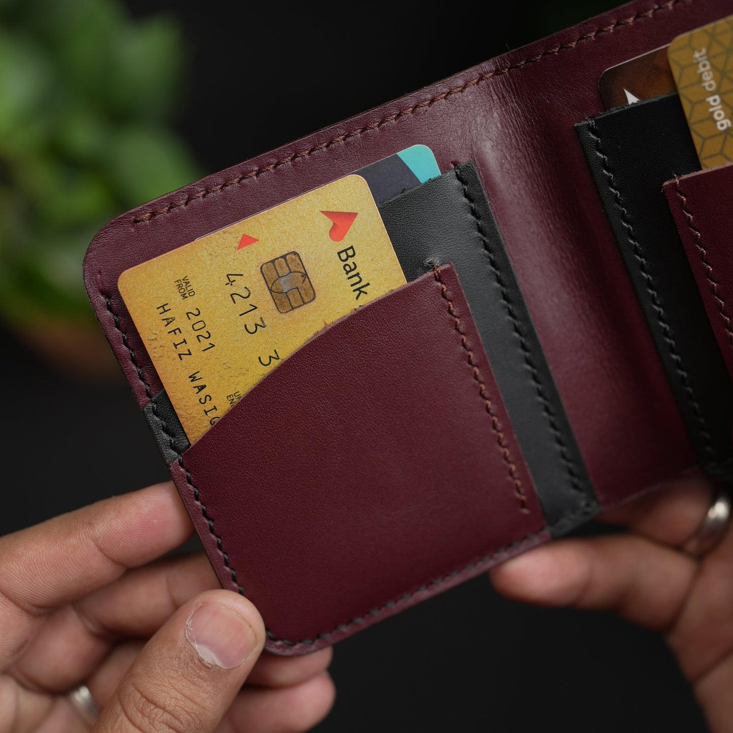 NO.86 VERTICLE BIFOLD LEATHER WALLET (OCEAN BLACK & BURGANDY)