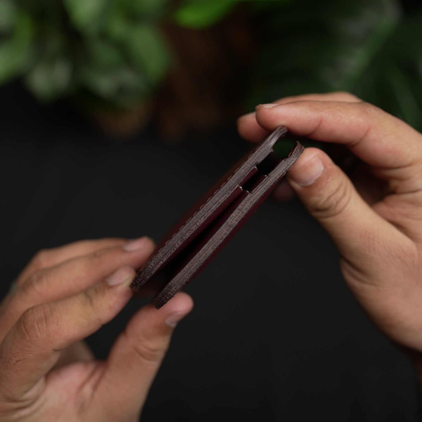 No.55 pro classic bifold Leather wallet Vegtan (Burgundy color)