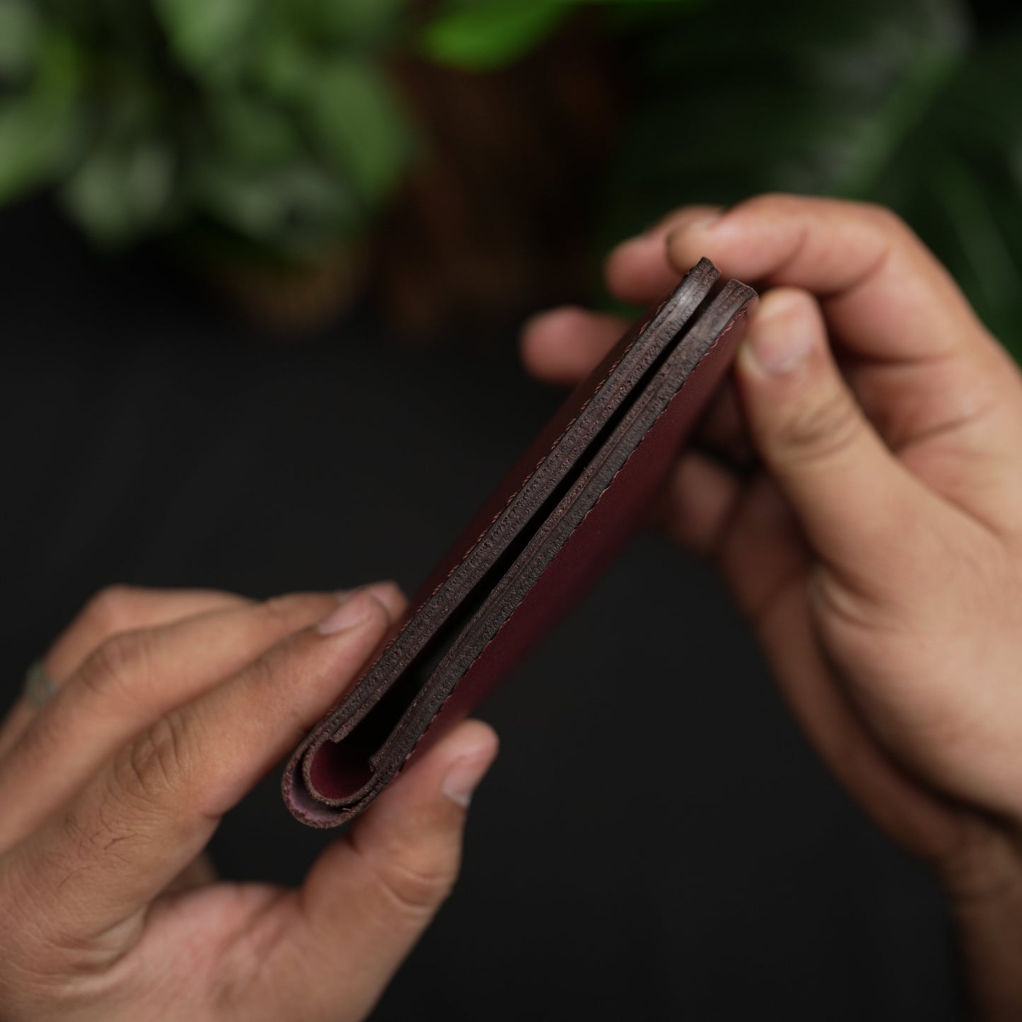 No.55 pro classic bifold Leather wallet Vegtan (Burgundy color)