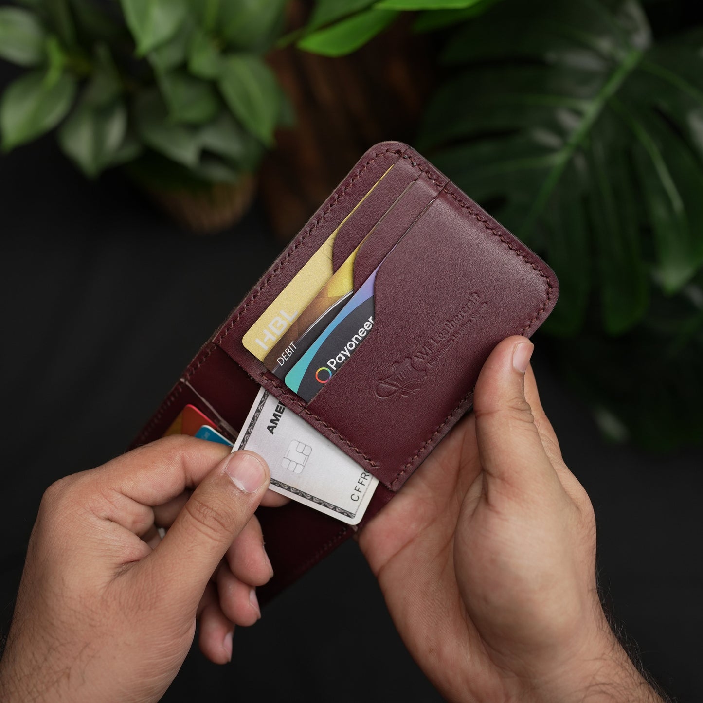 No.55 pro classic bifold Leather wallet Vegtan (Burgundy color)