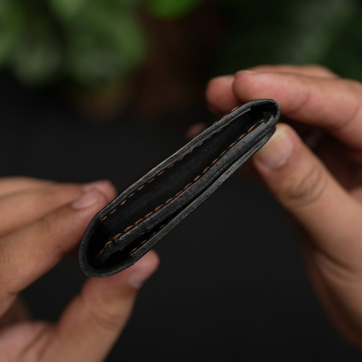 No.69 | Vertical  Bifold Leather Wallet