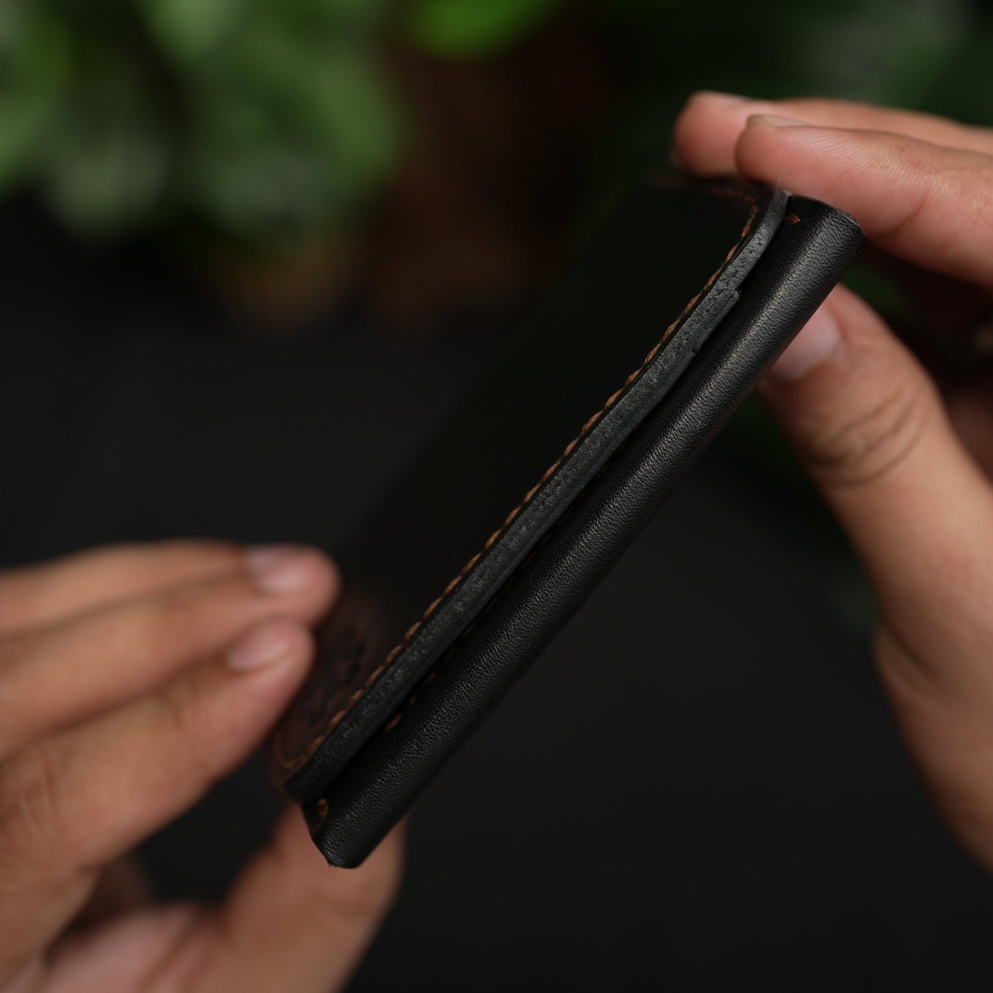 No.69 | Vertical  Bifold Leather Wallet