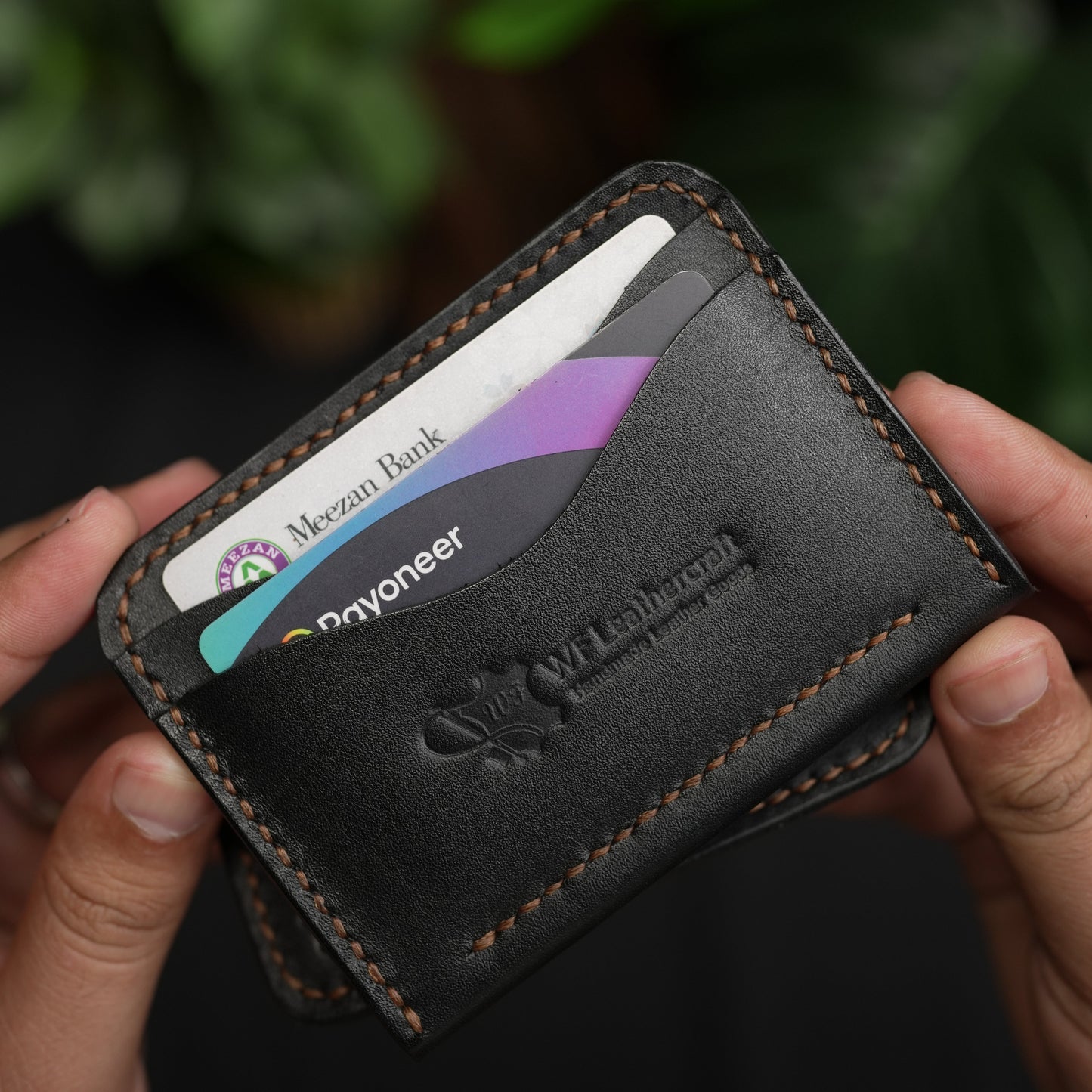No.69 | Vertical  Bifold Leather Wallet