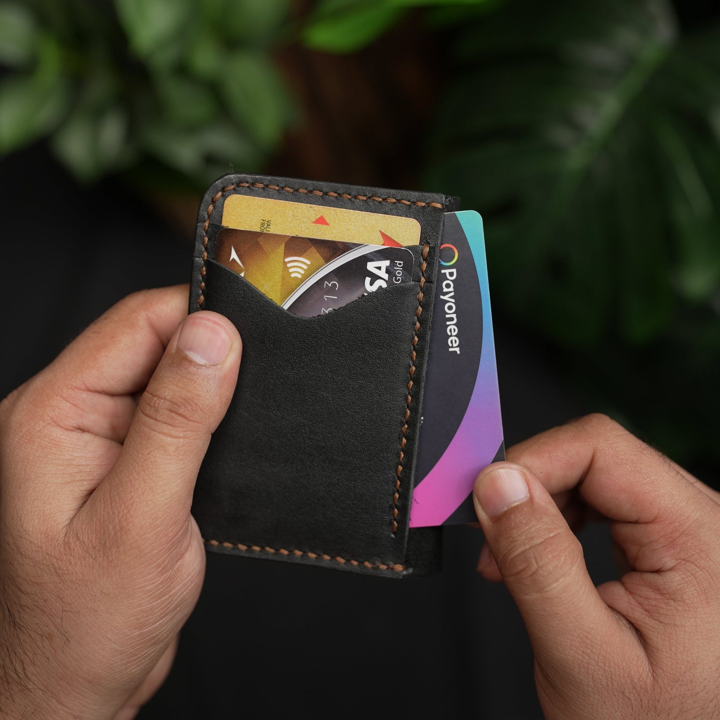 No.69 | Vertical  Bifold Leather Wallet