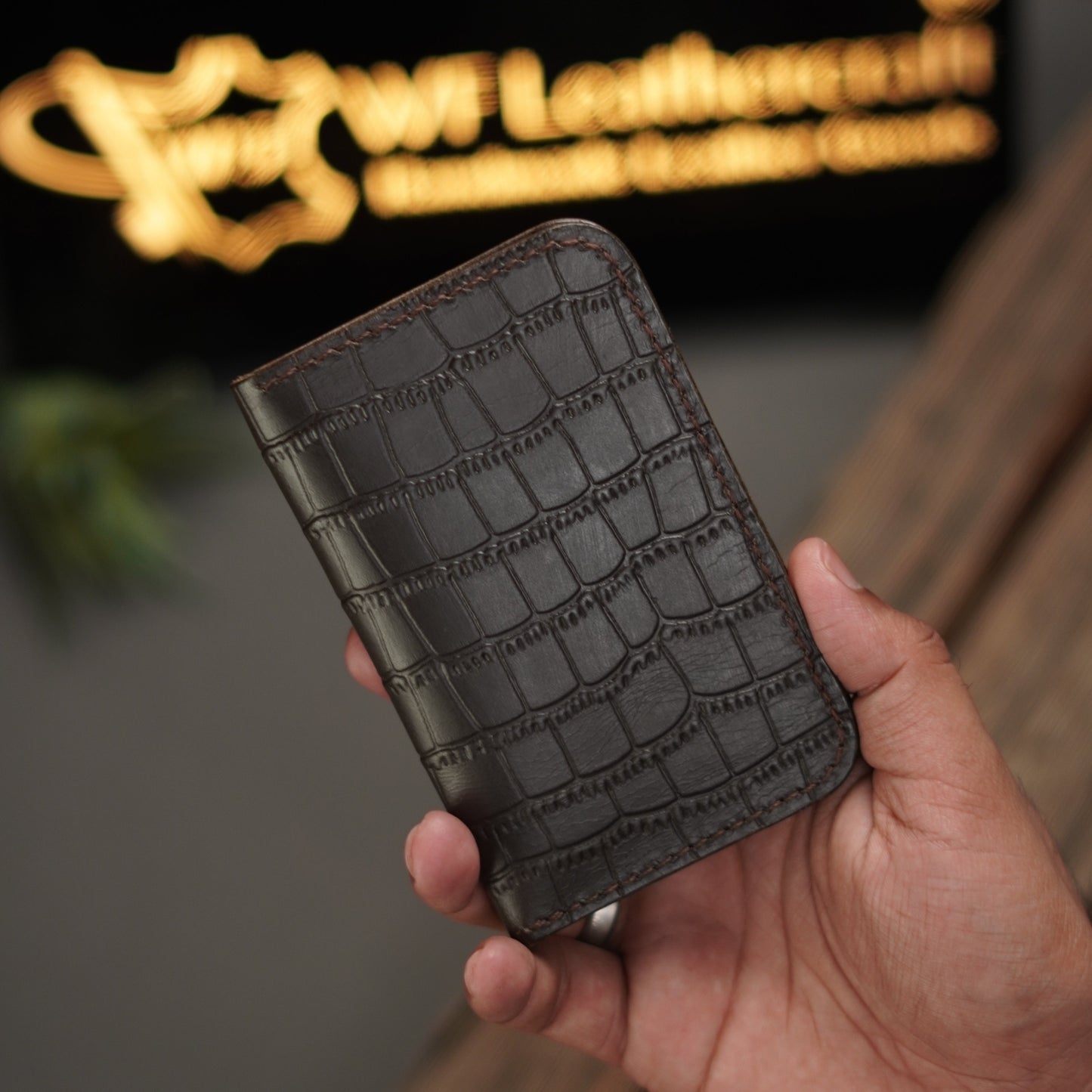 No. 79 Vertical Wallet Brown crocodile