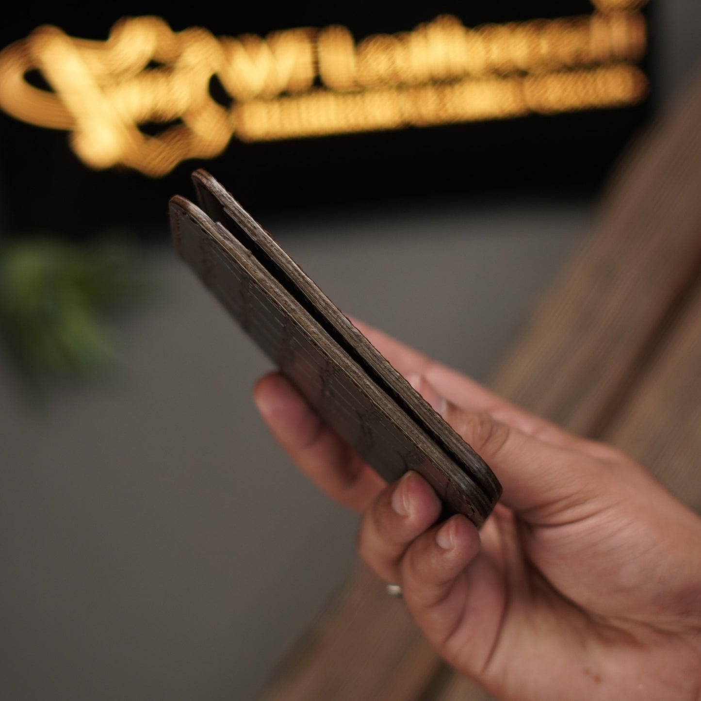 No. 79 Vertical Wallet Brown crocodile