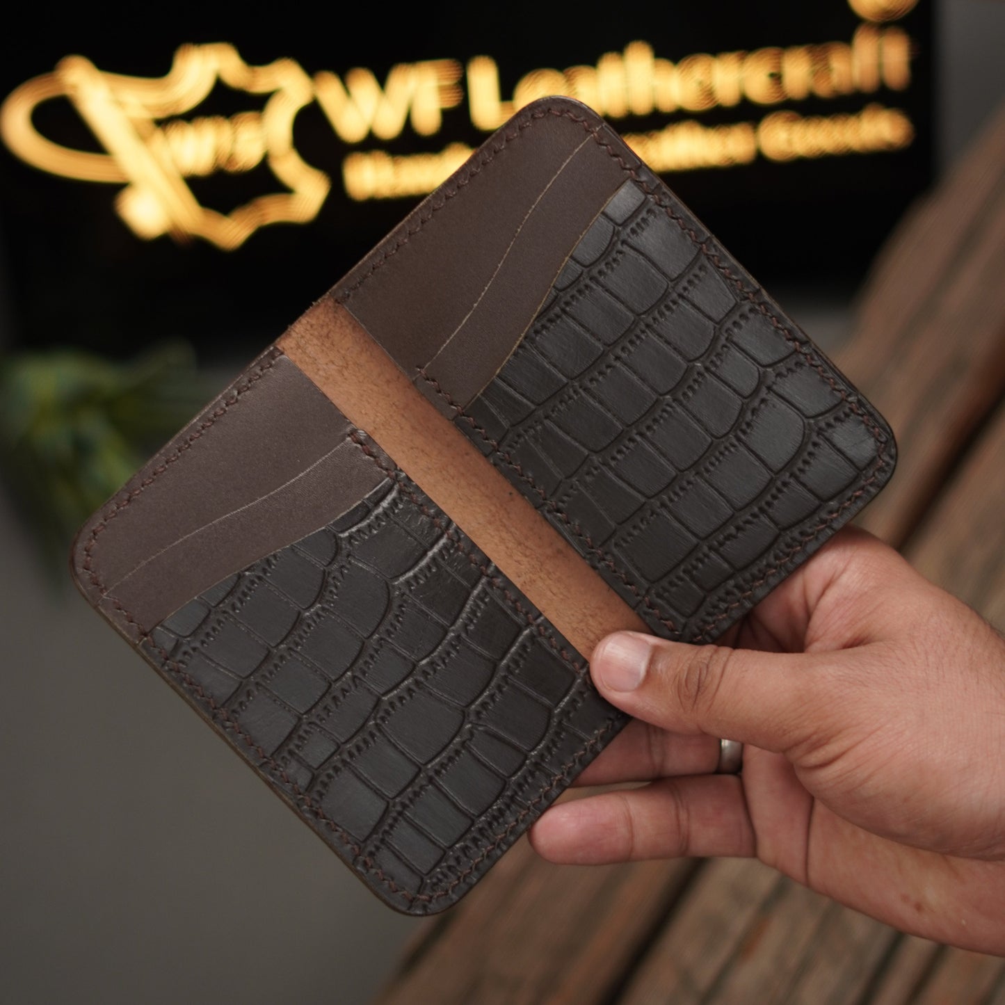 No. 79 Vertical Wallet Brown crocodile