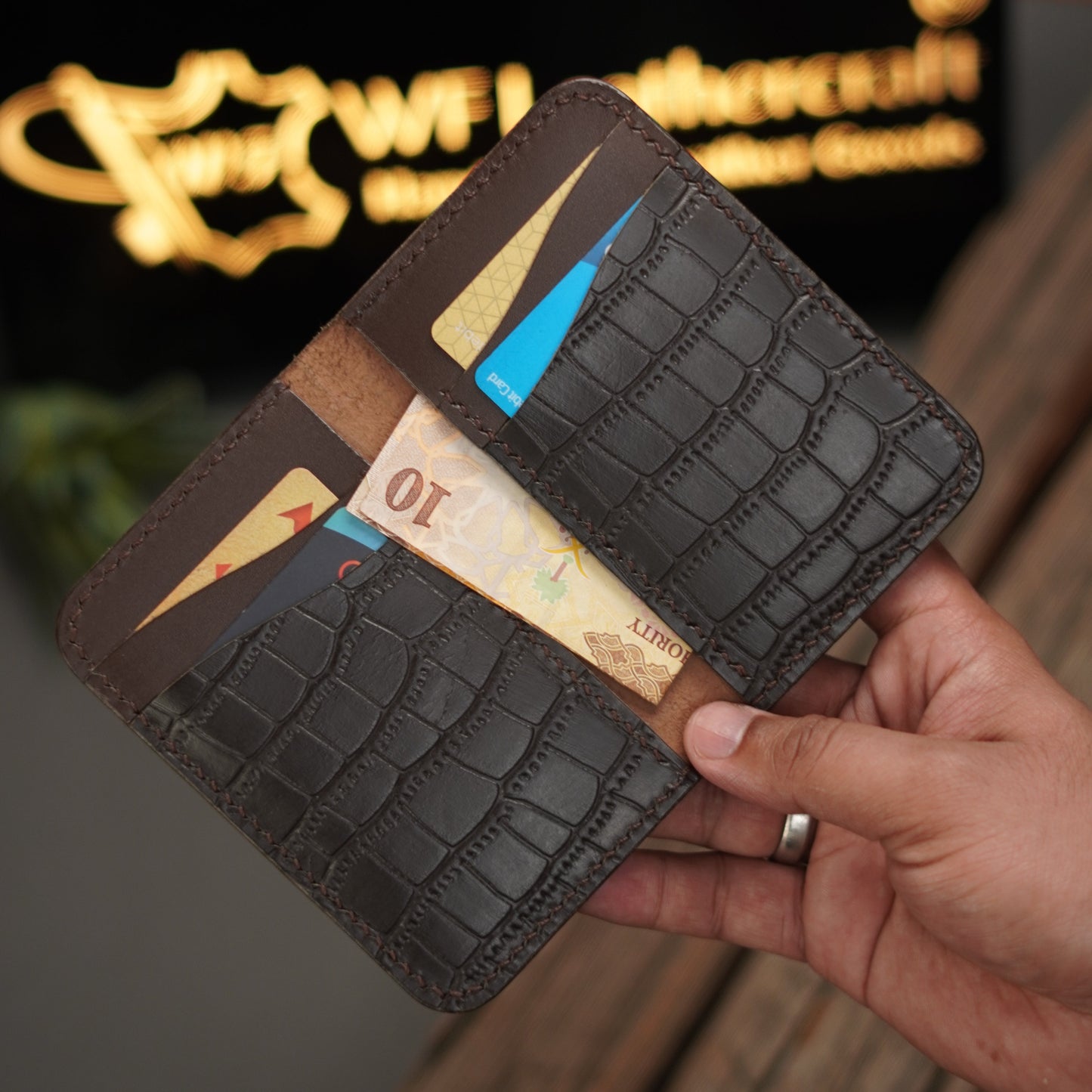 No. 79 Vertical Wallet Brown crocodile