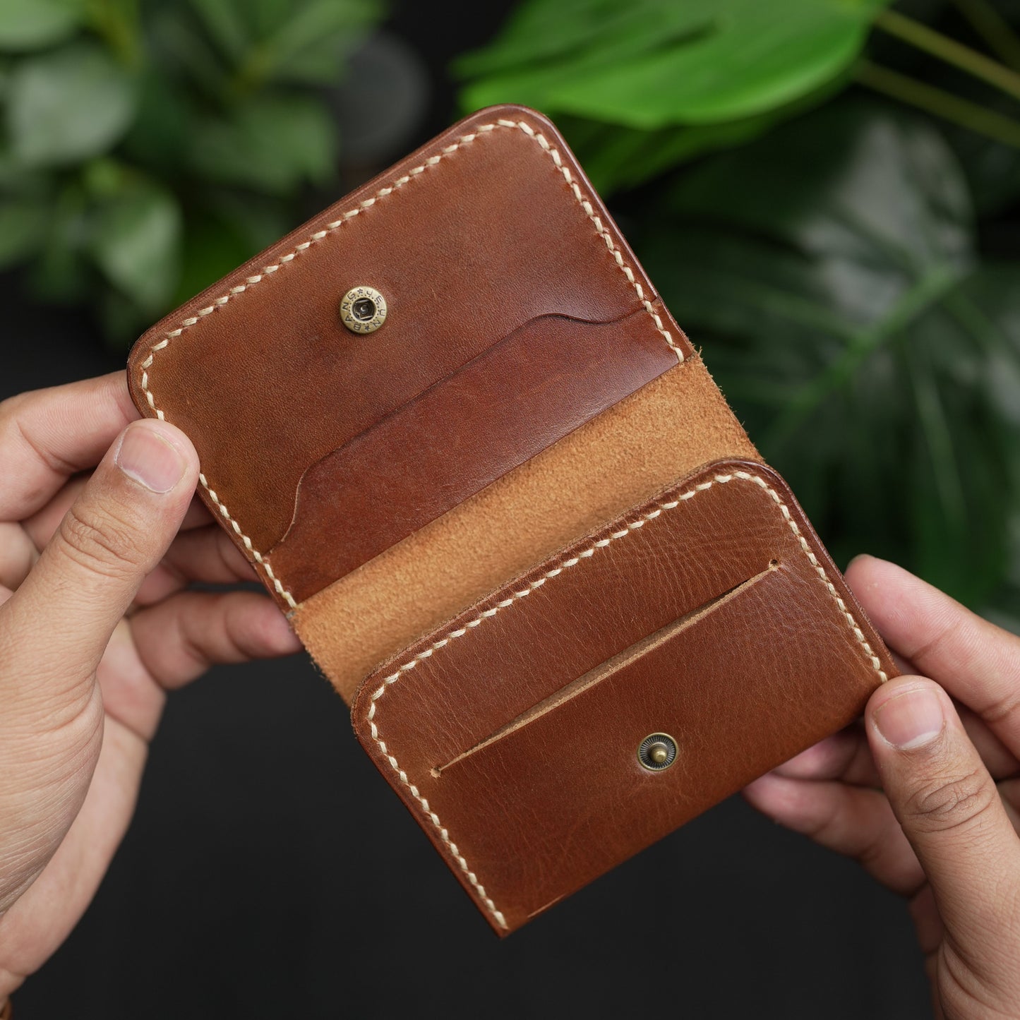 No. 107 – Ultra Compact Minimalist Wallet