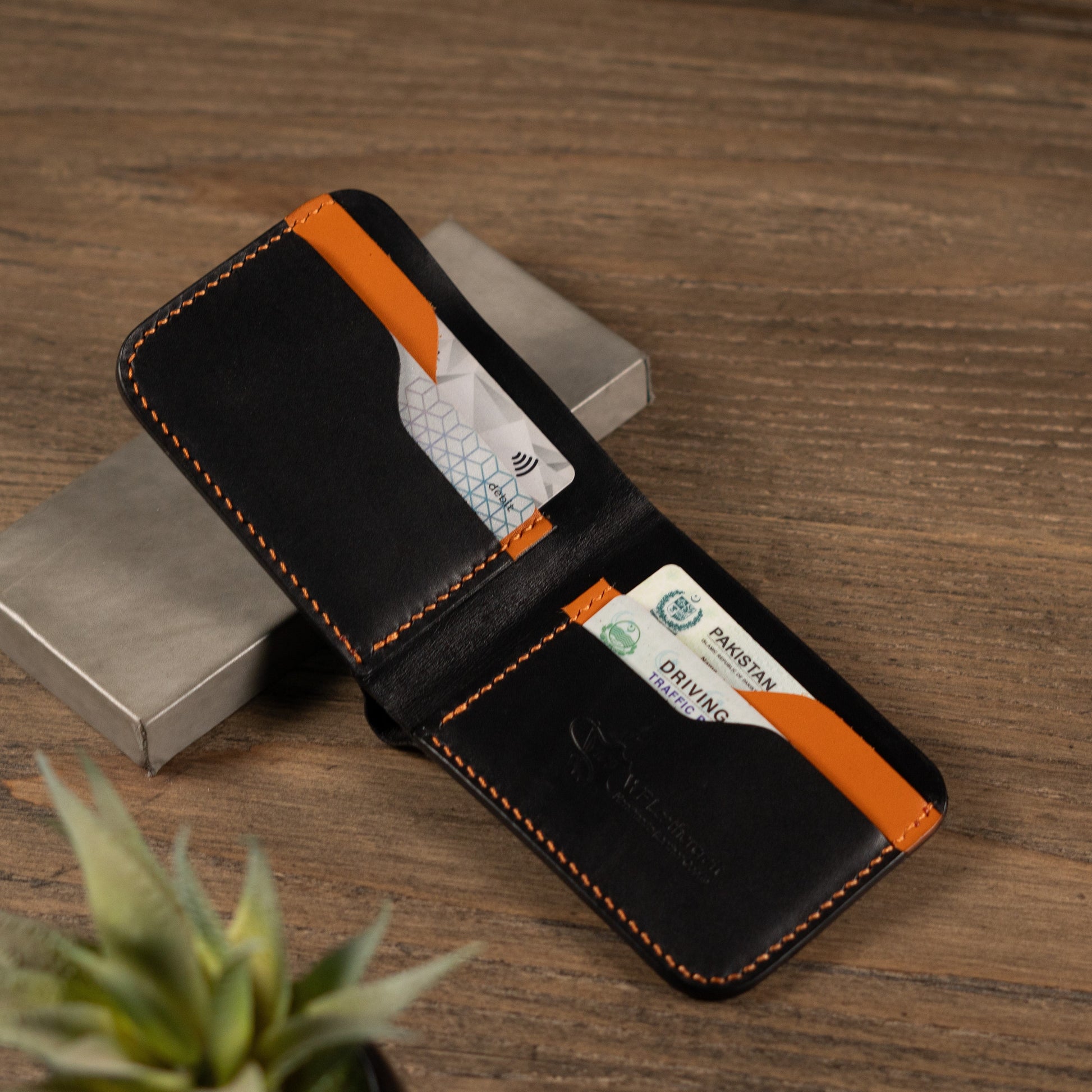 genuine leather wallet price in Pakistan, leather wallets in Pakistan gents wallet leather, smart wallet in Pakistan, leather wallet for men, long wallet for men, bifold leather wallet in Pakistan, long bifold wallet, genuine leather bifold wallet, best bifold wallet,handmade leather wallets in pakistan