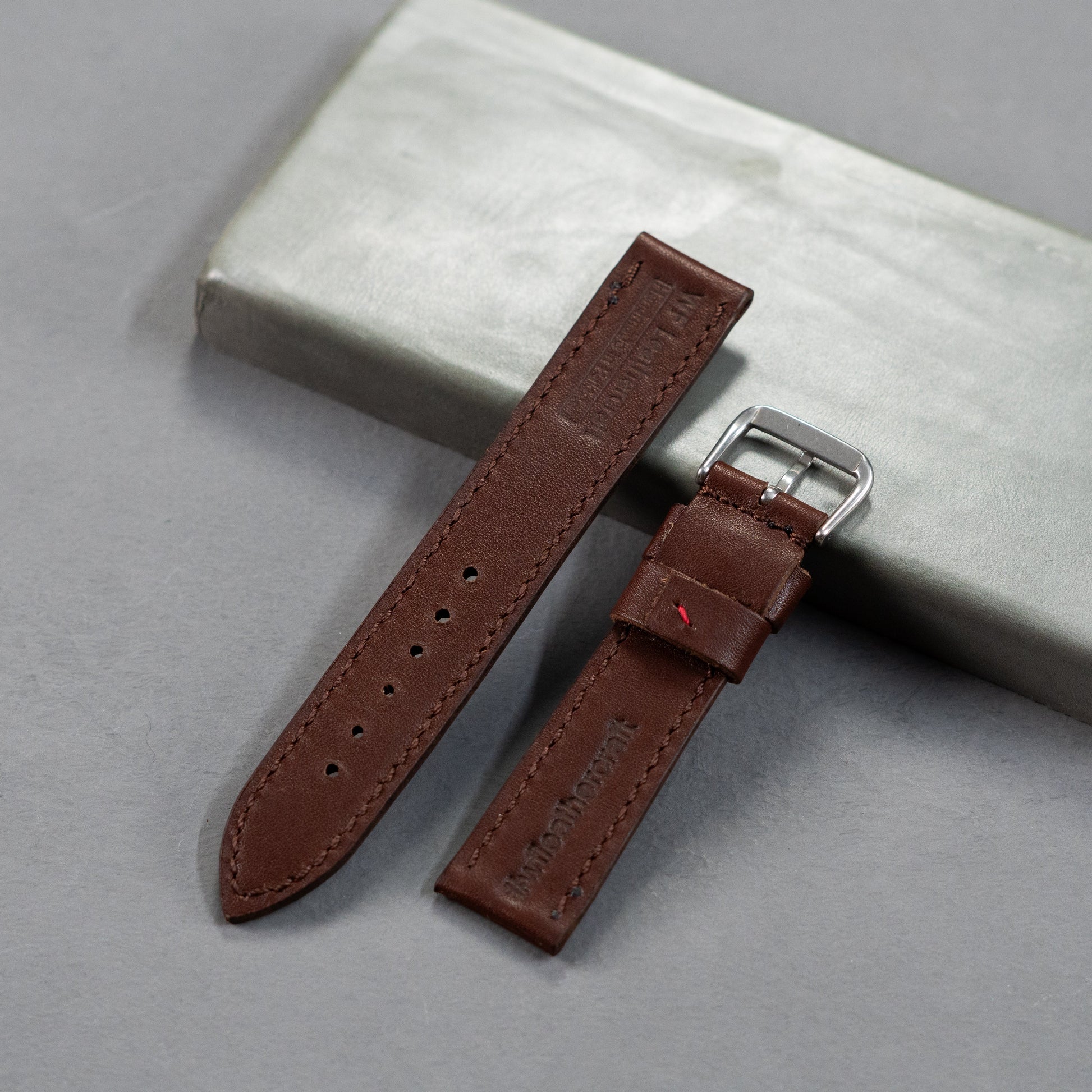 genuine leather wallet price in Pakistan, leather wallets in Pakistan gents wallet leather, smart wallet in Pakistan, leather wallet for men, long wallet for men,  bifold leather wallet in Pakistan, long bifold wallet, genuine leather bifold wallet, best bifold wallet,handmade leather wallets in pakistan