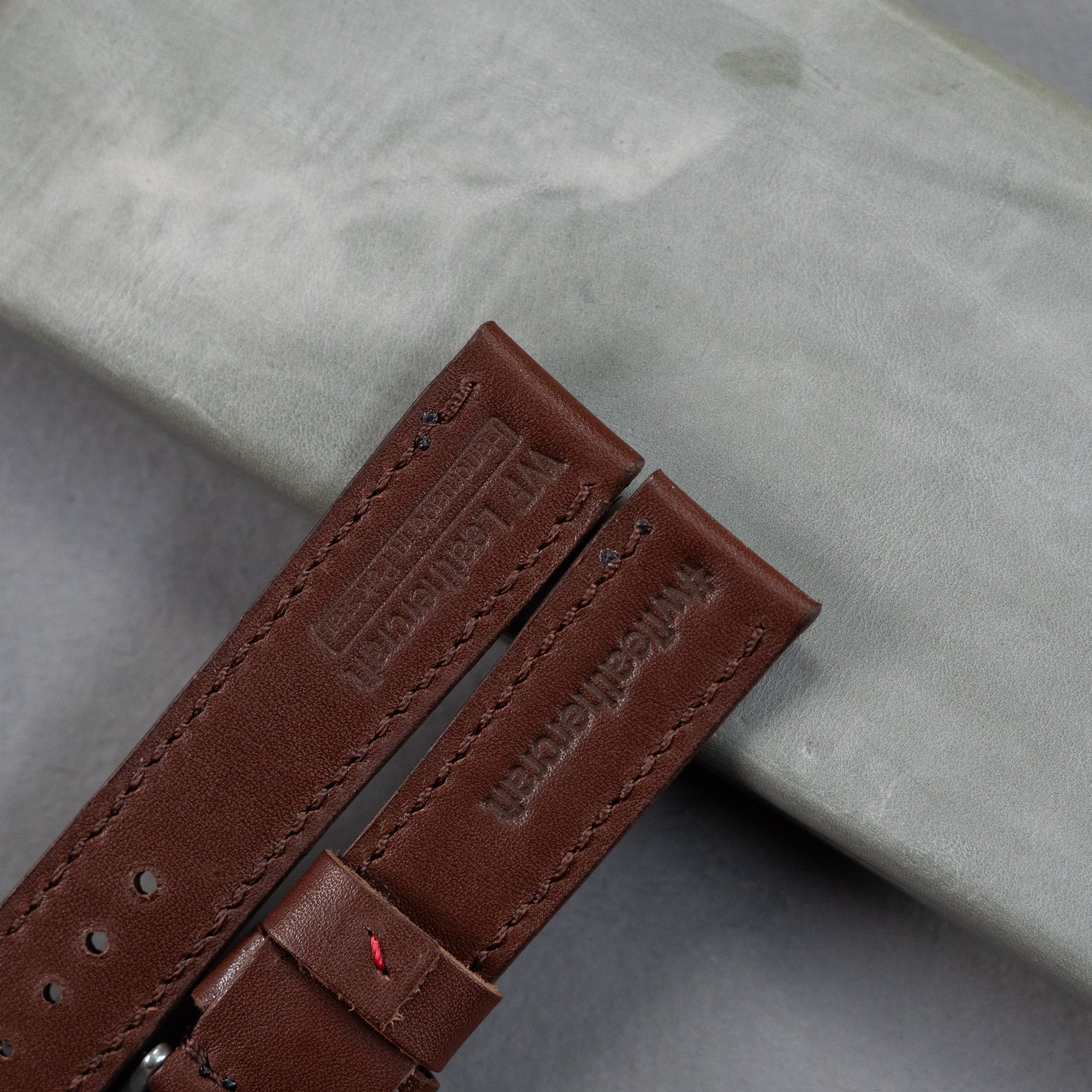 genuine leather wallet price in Pakistan, leather wallets in Pakistan gents wallet leather, smart wallet in Pakistan, leather wallet for men, long wallet for men,  bifold leather wallet in Pakistan, long bifold wallet, genuine leather bifold wallet, best bifold wallet,handmade leather wallets in pakistan