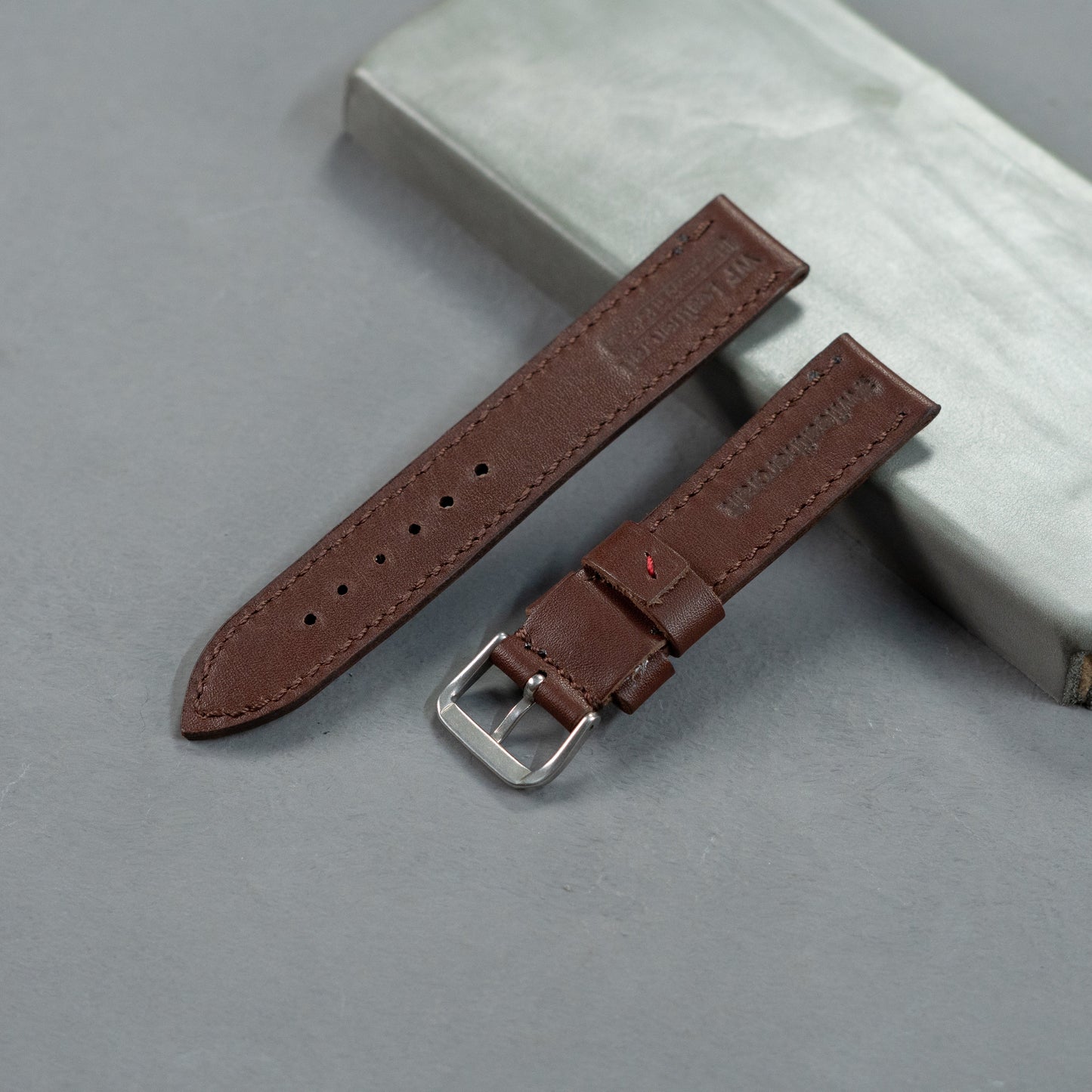 genuine leather wallet price in Pakistan, leather wallets in Pakistan gents wallet leather, smart wallet in Pakistan, leather wallet for men, long wallet for men,  bifold leather wallet in Pakistan, long bifold wallet, genuine leather bifold wallet, best bifold wallet,handmade leather wallets in pakistan