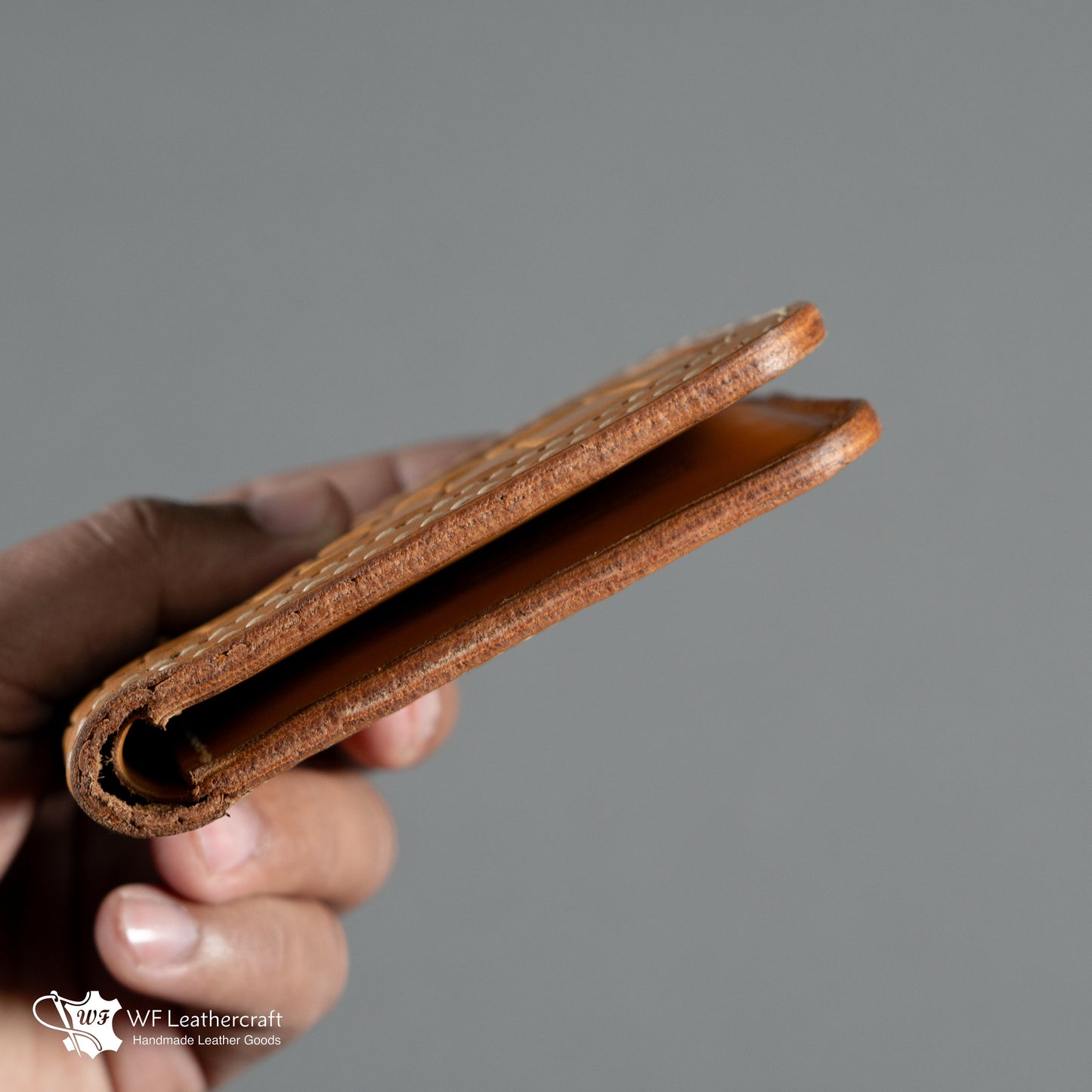 No.55 classic Bifold Leather Wallet (Tan color with crocodile)