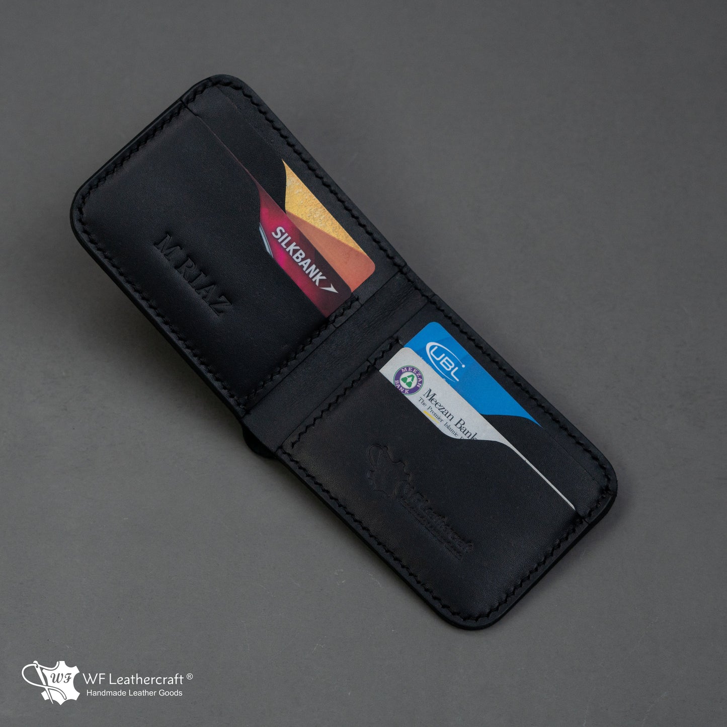 No.55 classic bifold wallet with two cash separation ( Black color )